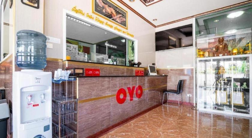 Oyo 836 Pk Residence Sattahip Bagian luar foto